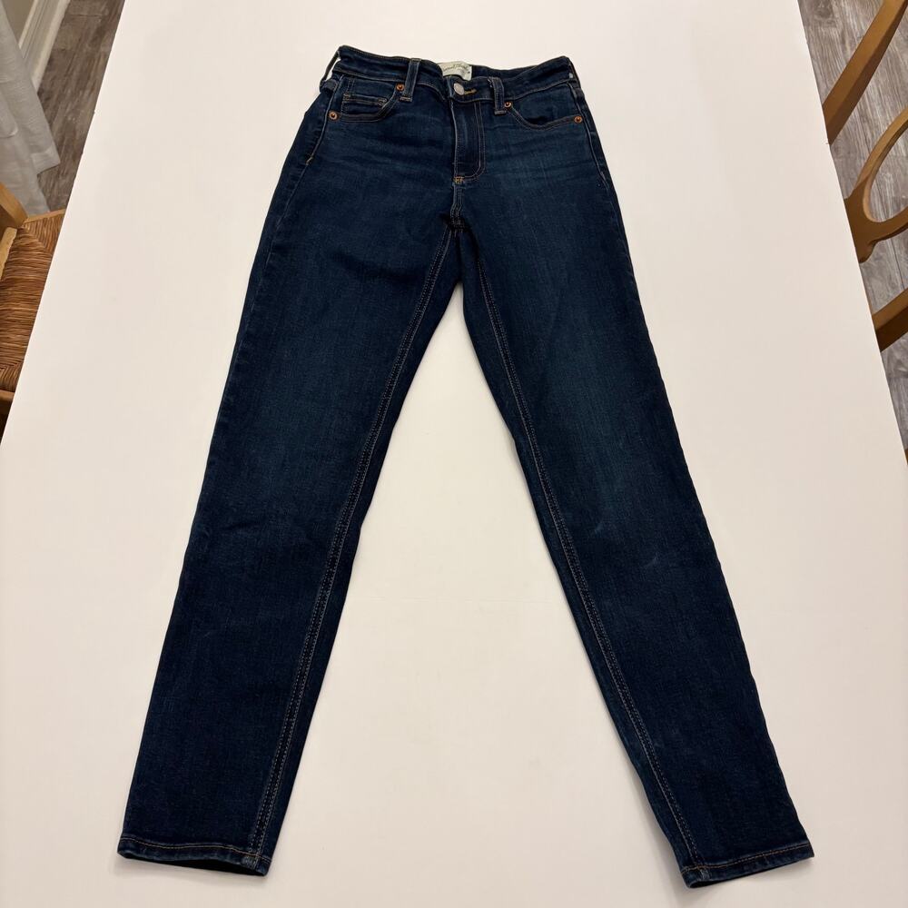 Universal Thread Womens 2R High Rise Everyday Skinny Jeans Dark Wash Stretch